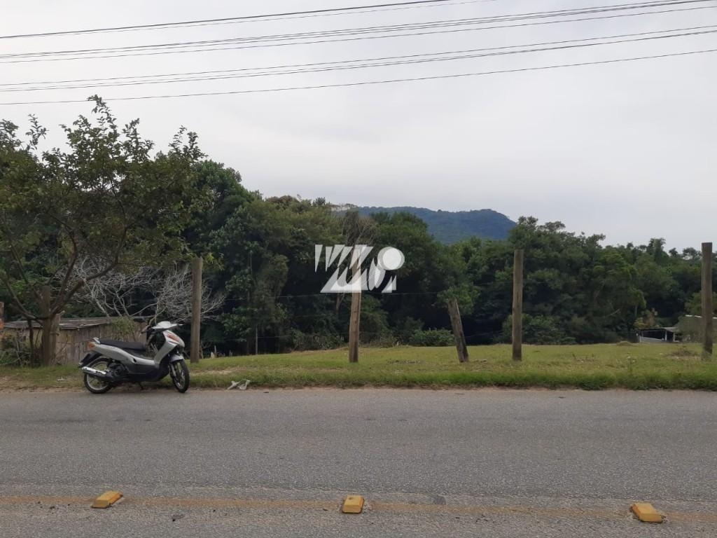 Terreno em Forquilhas, São José. 0 quartos, 447m². Imagem 1 de 5